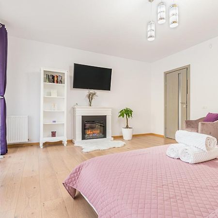 Apartamente Lavender Μπρασόβ Εξωτερικό φωτογραφία