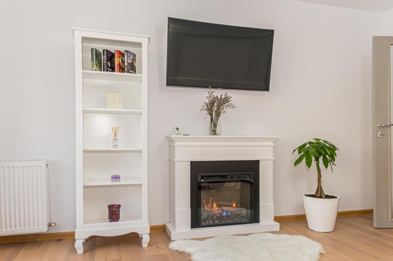 Apartamente Lavender Μπρασόβ Εξωτερικό φωτογραφία